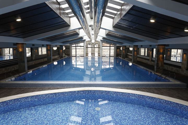Pool 67 of 109