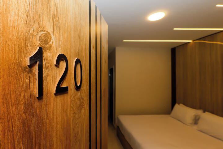 Room 136 of 284