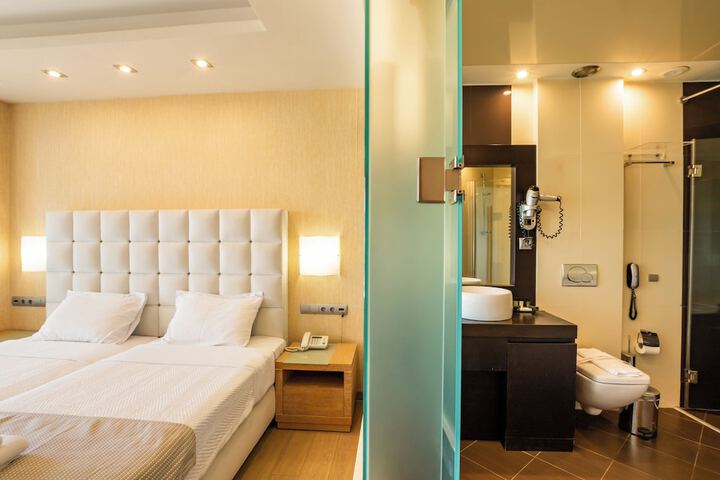 Room 88 of 171