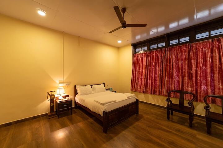 Room 14 of 29