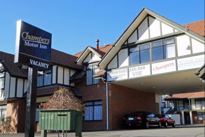 Entrance & Lobby