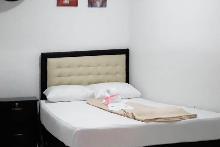 Room 12 of 40