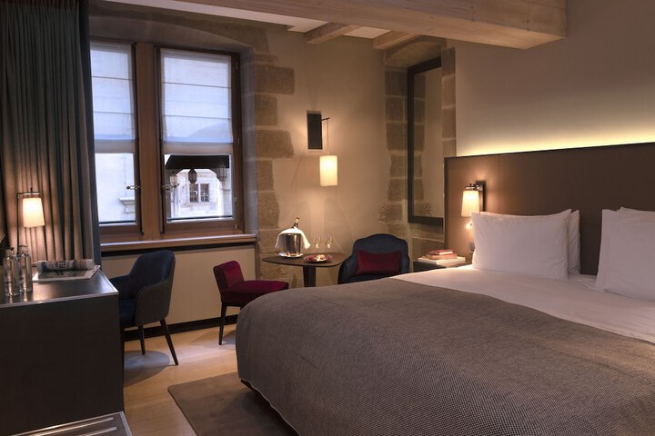 Room 21 of 52