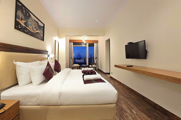 Room 19 of 68