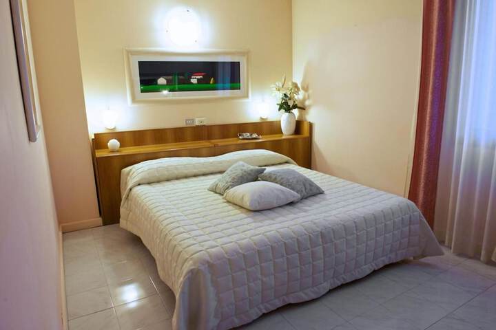 Room 16 of 39