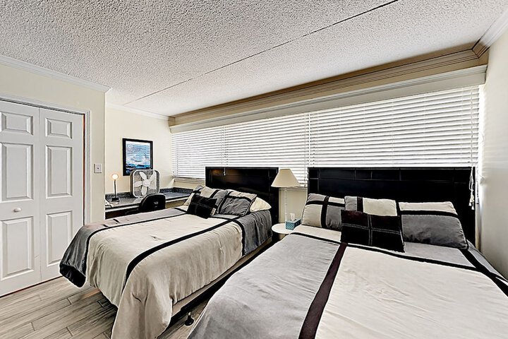 Room 19 of 109