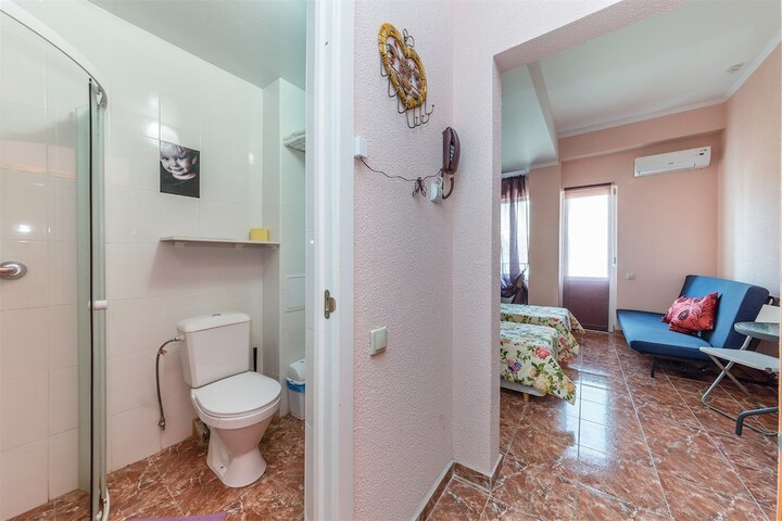 Room 21 of 47