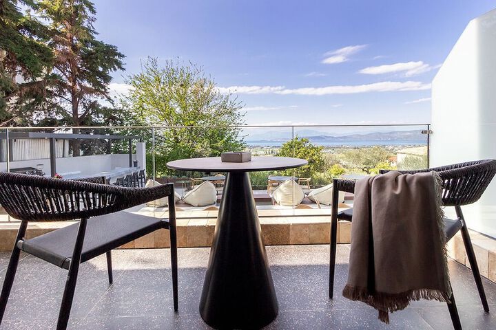 Terrace/Patio 83 of 166