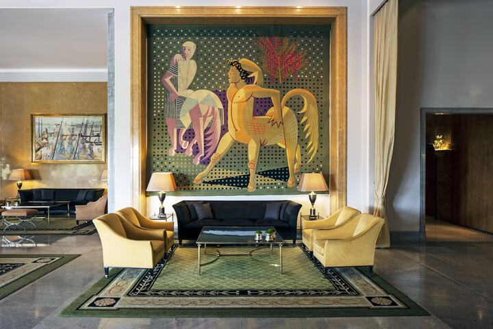Lobby sitting area