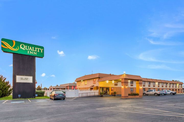 wyndham hotels in clovis nm