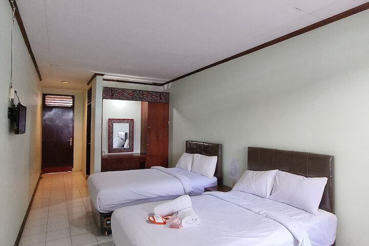 Room 26 of 63