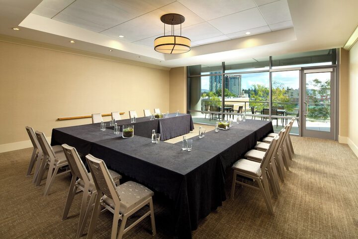 Meeting facility