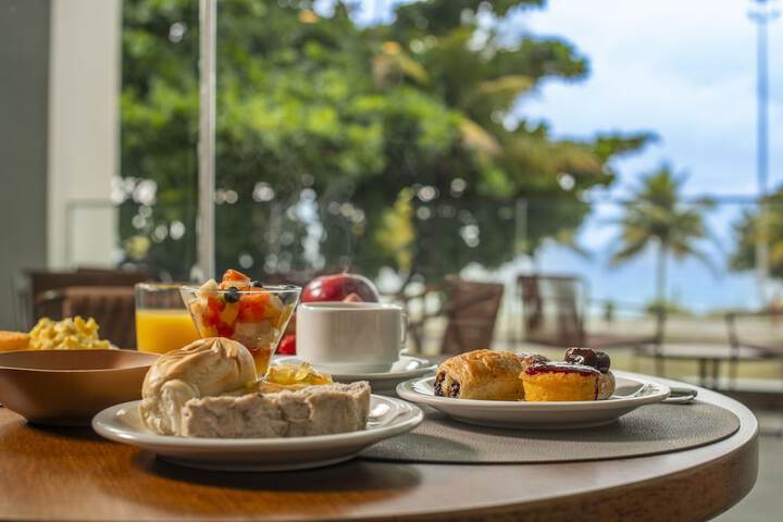 Breakfast/Coffee Service 84 of 104