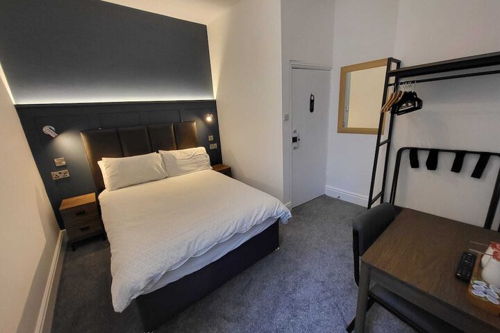 Room 34 of 56