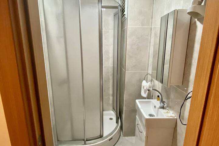 Room 20 of 21