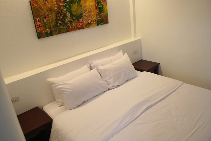 Room 7 of 52