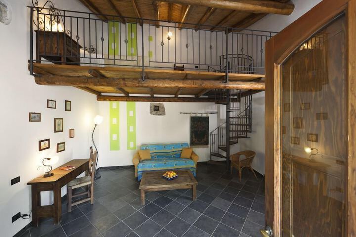 Room 14 of 34