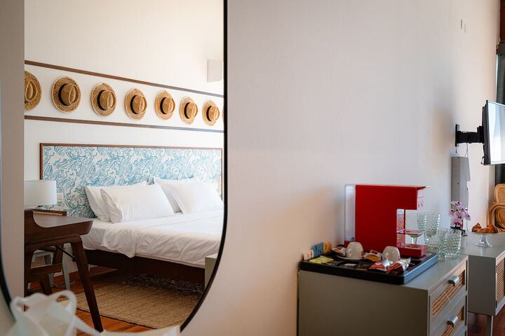 Room 4 of 22