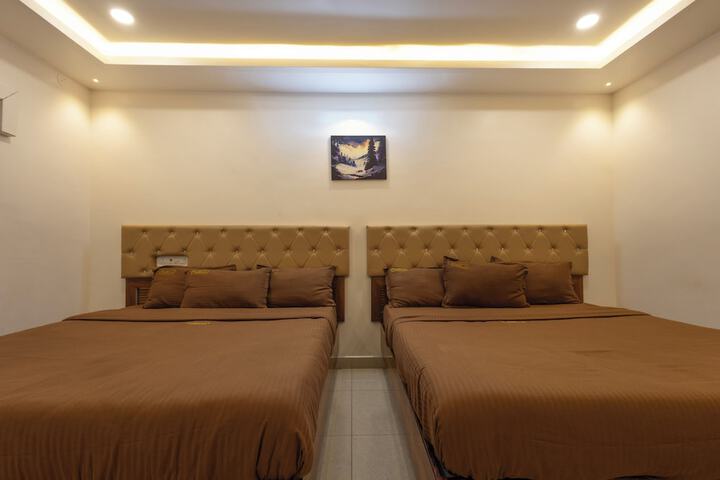 Room 11 of 64