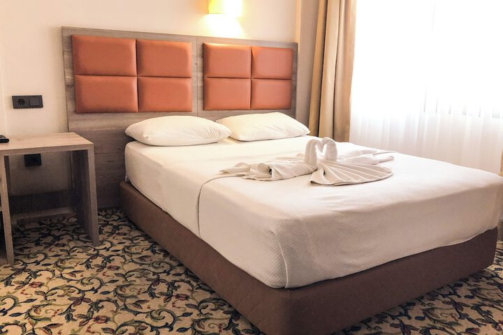Room 14 of 29