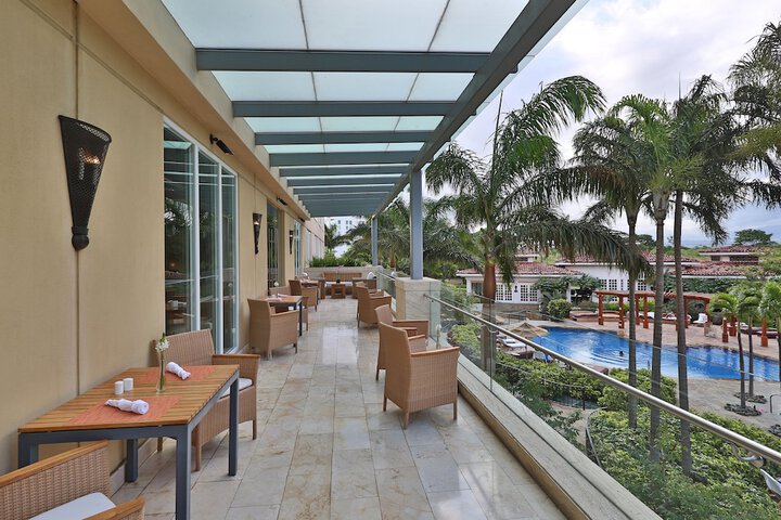 Sundeck 145 of 164