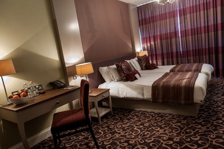 Halifax Hall Image 8