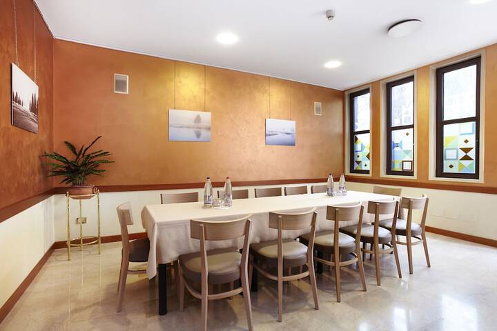 Dining Photos