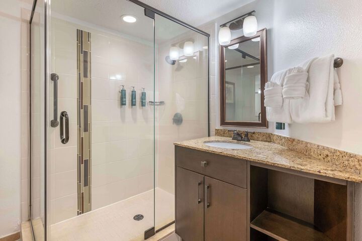 Bathroom shower