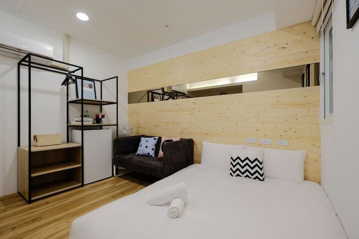Room 22 of 60