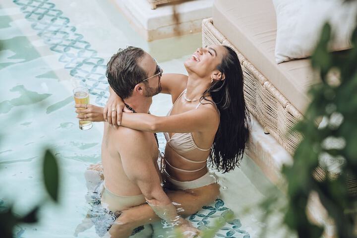 Pool 55 of 110