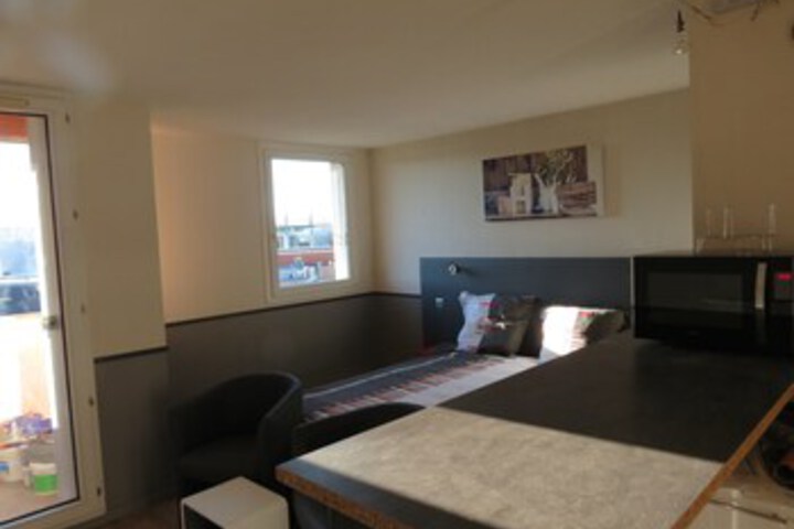 Room 17 of 19