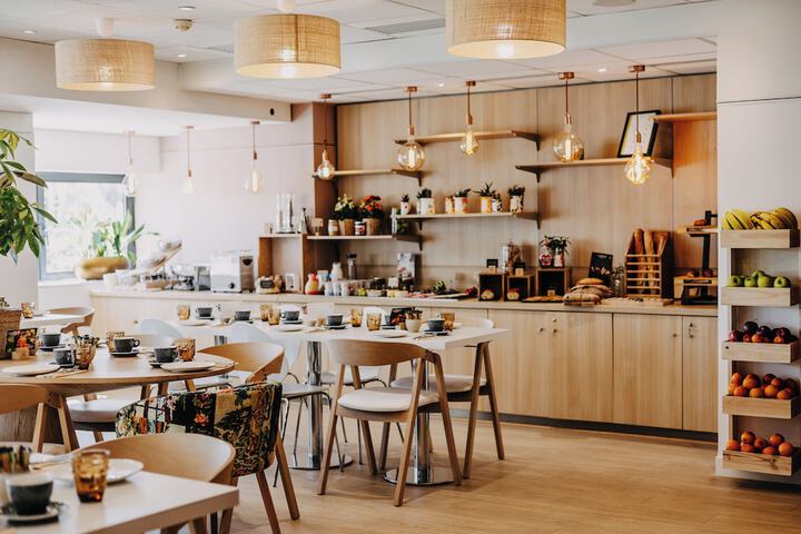 Breakfast buffet