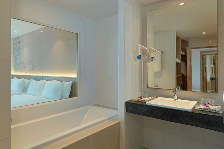 Bathroom Interior Photo