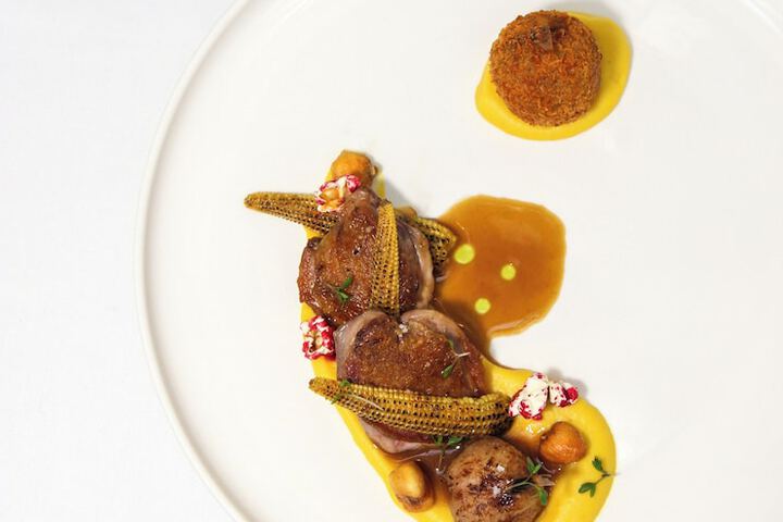 Dining 77 of 92
