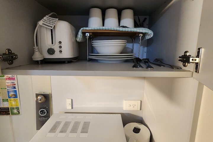Room 30 of 144