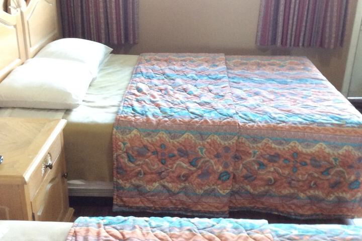 Room 10 of 45