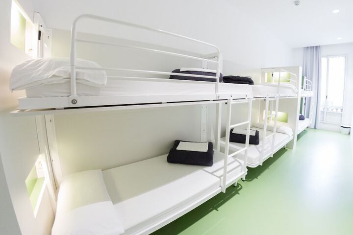 Room 9 of 50