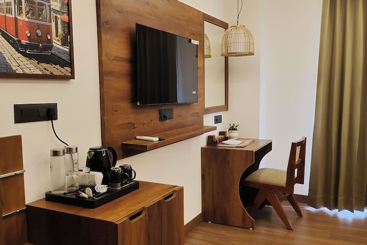 Room 21 of 30