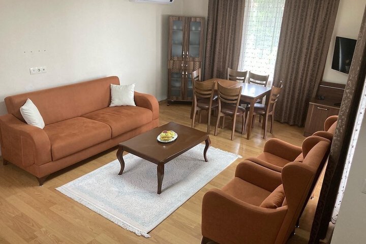 Room 5 of 31