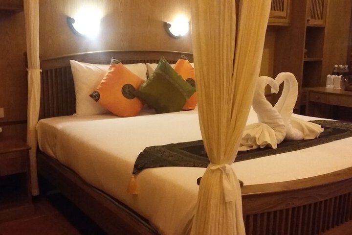 Room 26 of 133