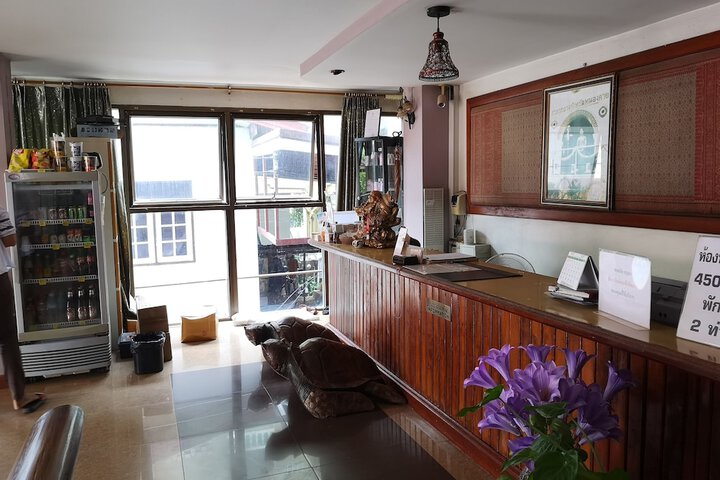 3.T. Khong River Hotel