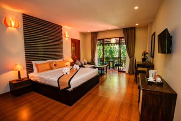 Room 25 of 52