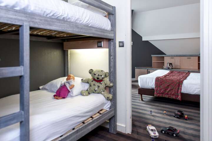 Room 21 of 70