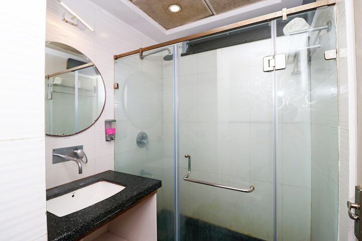 Clean Restrooms