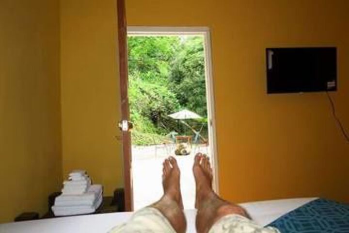 Room 13 of 25