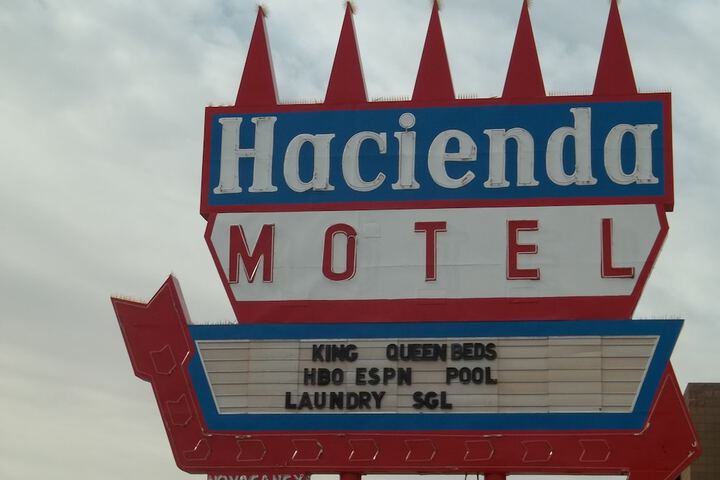 Hacienda Motel