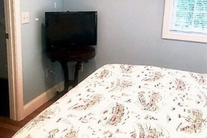 Room 18 of 26