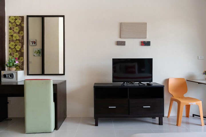 Room 13 of 48