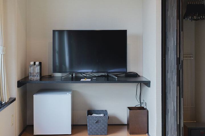 Room 22 of 174
