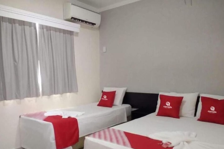 Room 9 of 36